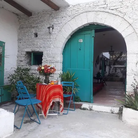 Green Door * Gjirokaster